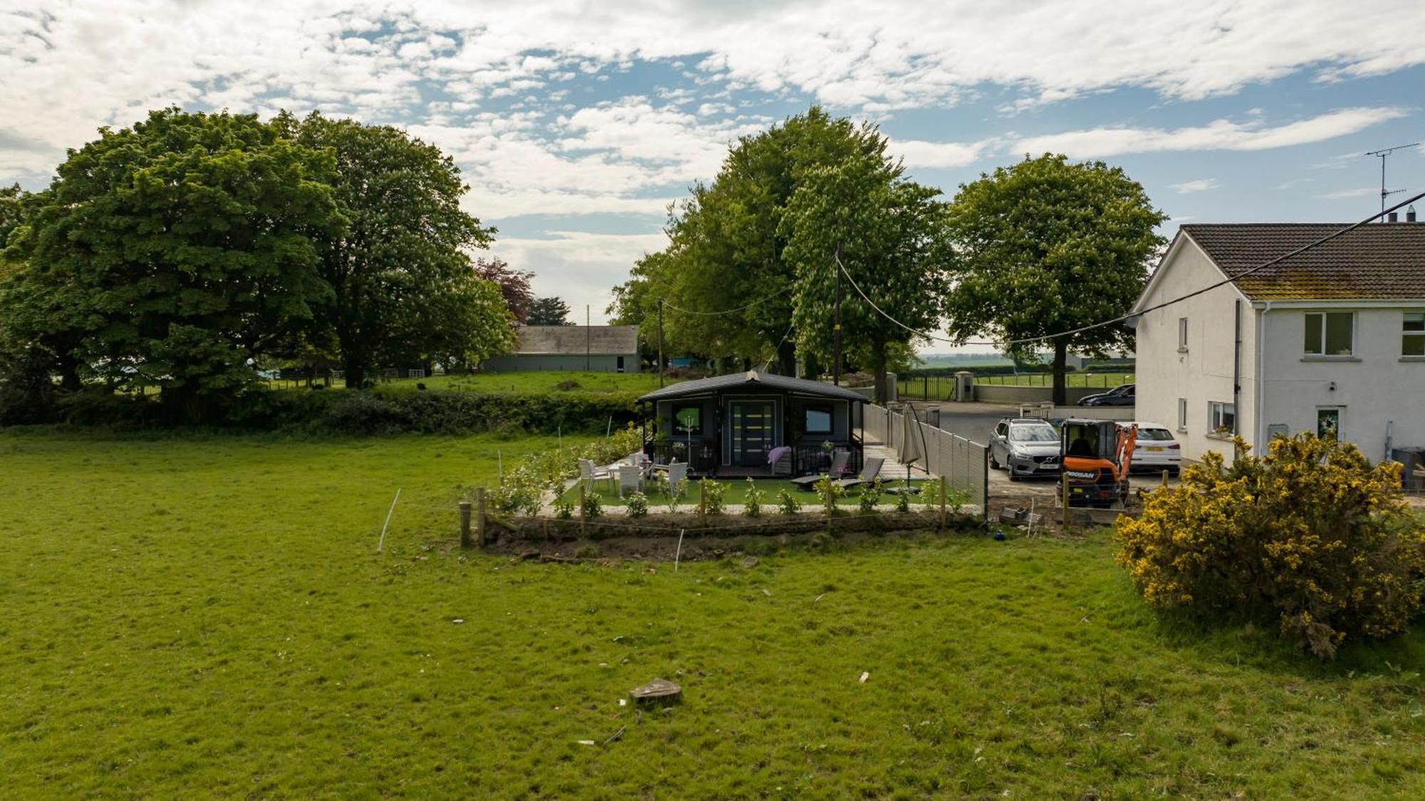 The Border Lodge Forkhill Exterior photo